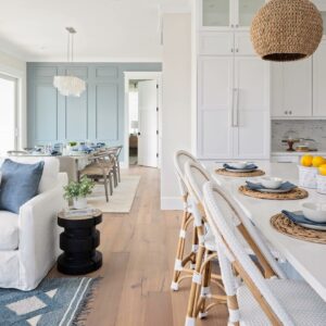 12 Coastal Home Decor Ideas to Recreate For a Beachy Vibe